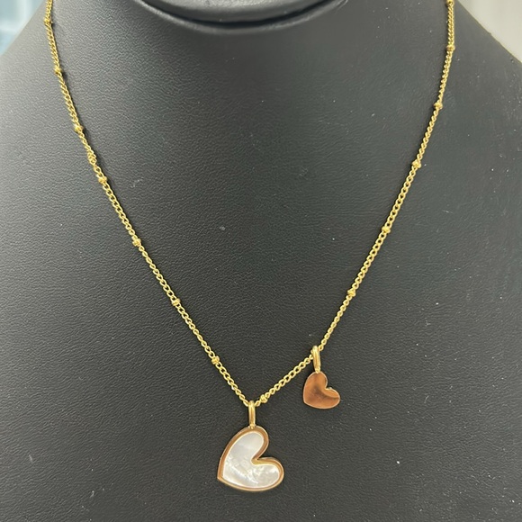 ADORNIA
18-20" Adjustable 14K Gold Plated Imitation Mother of Pearl Heart Charms - Picture 3 of 5